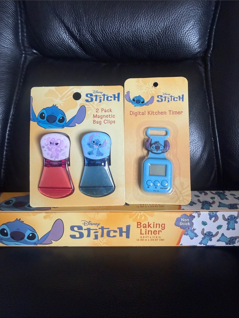 Stitch Baking Liner, Magnetic Bag Clips & Digital Kitchen Timer